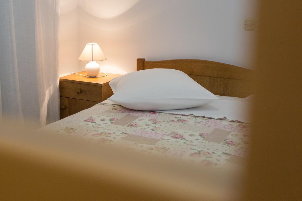 Bed & Breakfast Mario Krk Town Oda fotoğraf